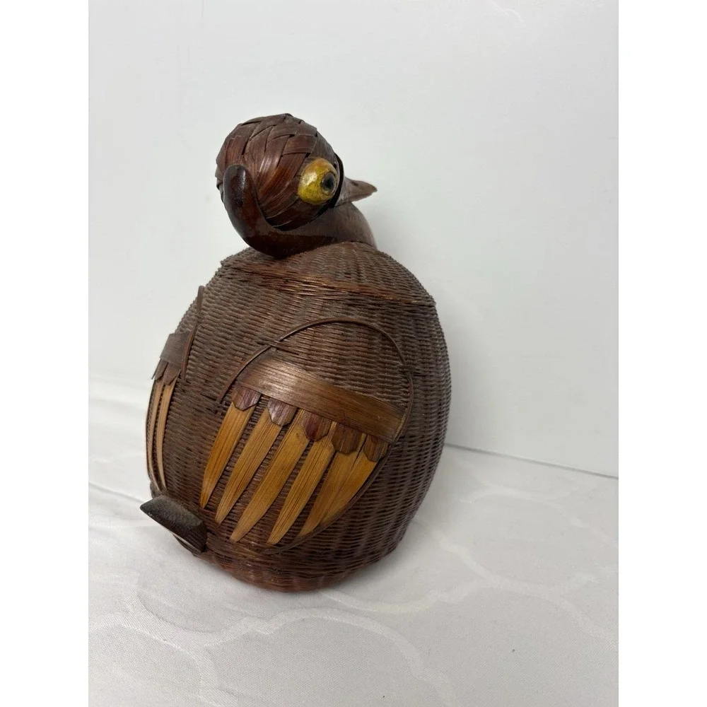 Vintage Wicker Bamboo Duck Basket with Lid Storage Trinket Hand Crafted Rare 40s